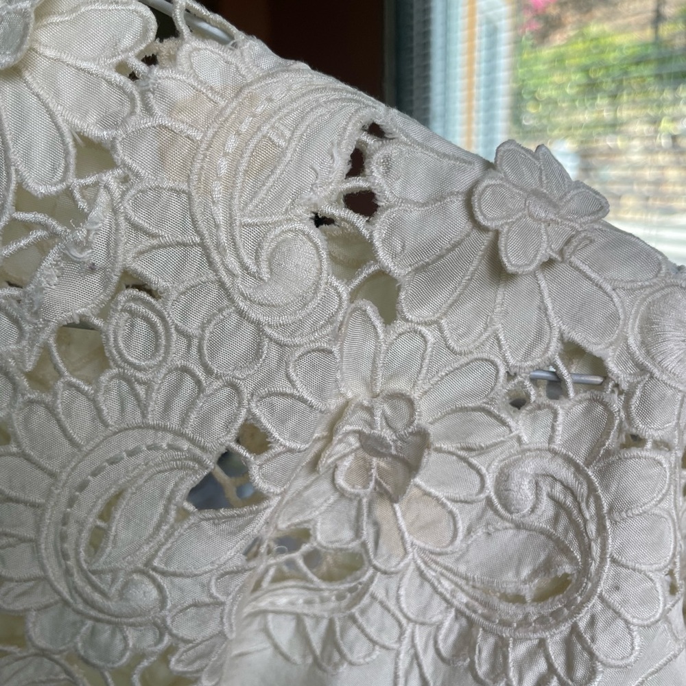 BCBGMaxAzria 100% silk Runway Boho Wedding Cream Floral Lace V-Neck dress M - Picture 15 of 15